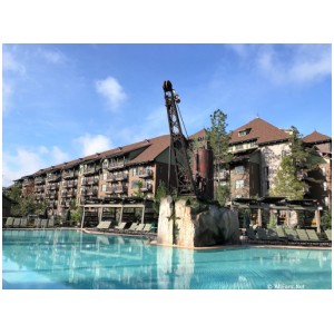Boulder Ridge Cove Pool