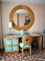 Desk, Chair, Mirror