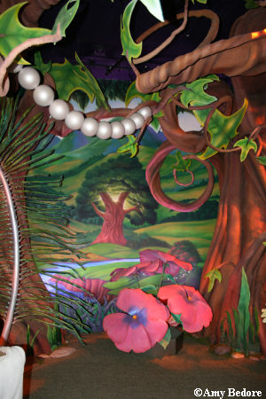 Magic Kingdom's Pixie Hollow and Tinker Bell Meet and Greet