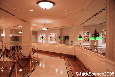 Disneyland Hotel Hong Kong Disney Resort