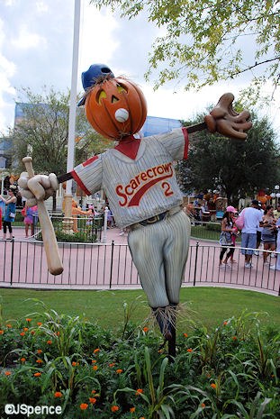 Town Square Scare-A-Crow