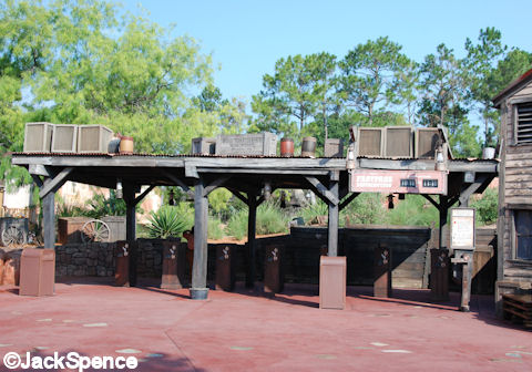 Thunder Mountain Fast Pass Machines