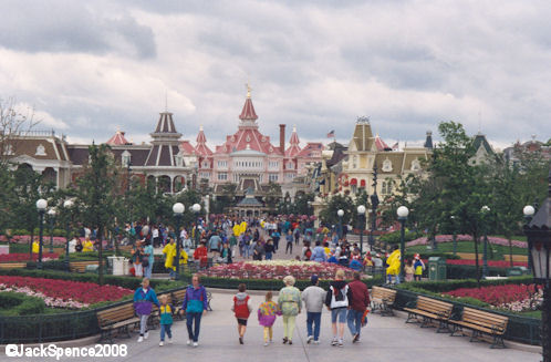 Disneyland Hotel at Disneyland Paris