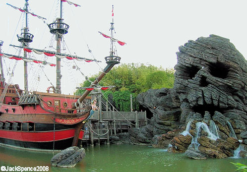 Disneyland Paris Captain Hook's ship and Skull Rock