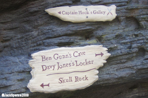 Disneyland Paris, Skull Rock Ben Gunn's Cave