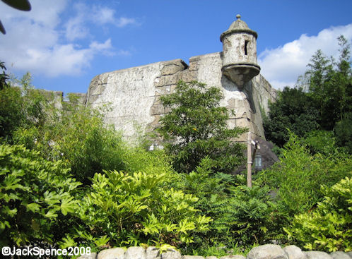Disneyland Paris Adventureland Pirates of the Caribbean