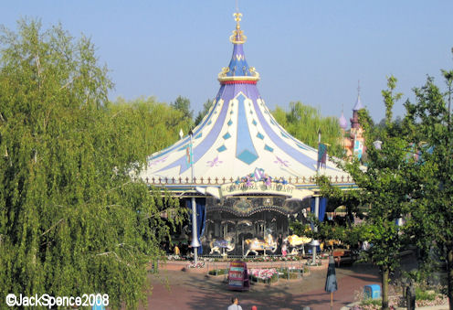 Disneyland Paris Fantasyland Le Carrousel de Lancelot