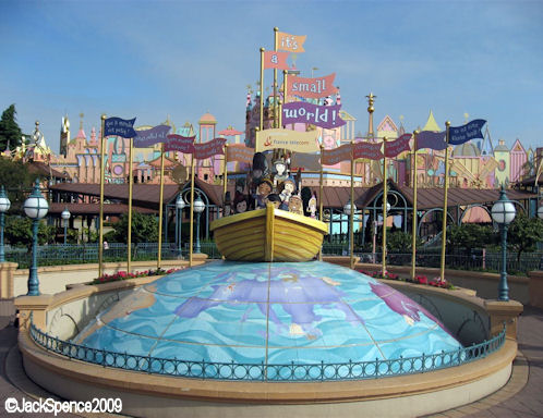 Disneyland Paris it's a small world