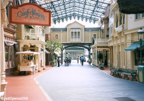 Adventureland Entrance from Center Street