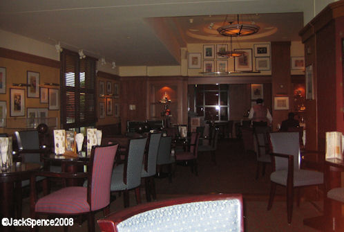 New York City Bar Hotel New York at Disneyland Paris