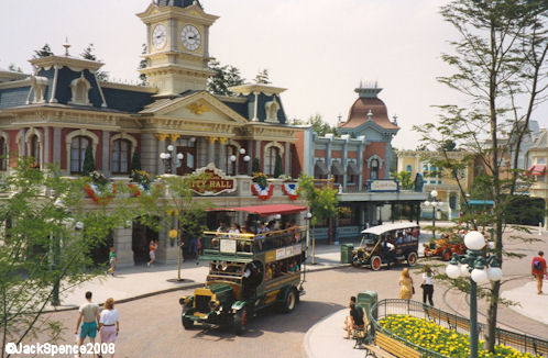 Disneyland Paris City Hall