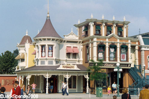 Disneyland Paris Town Square