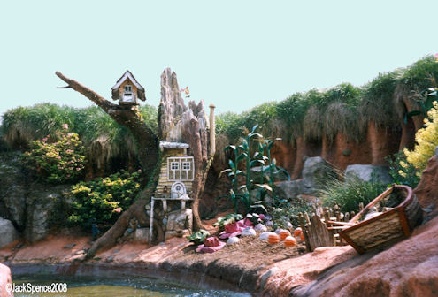 Splash Mountain Tokyo Disneyland