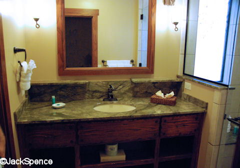 Treehouse Villas Master Bedroom Bath