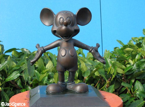 Walt Disney Studios Park Toon Studio Animation Building