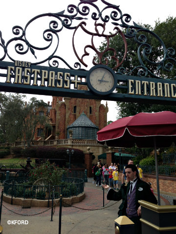 fastpass-plus-return-queue-haunted-mansion.jpg