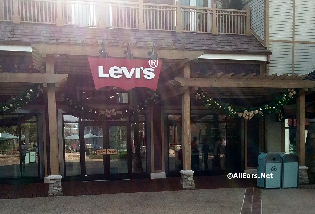Levi's