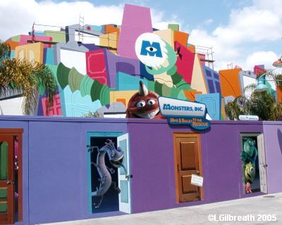 Future Monsters Inc. Ride