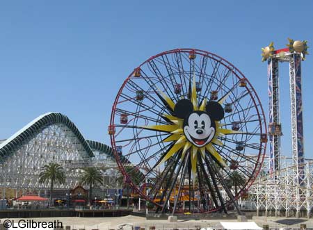 Mickey's Fun Wheel