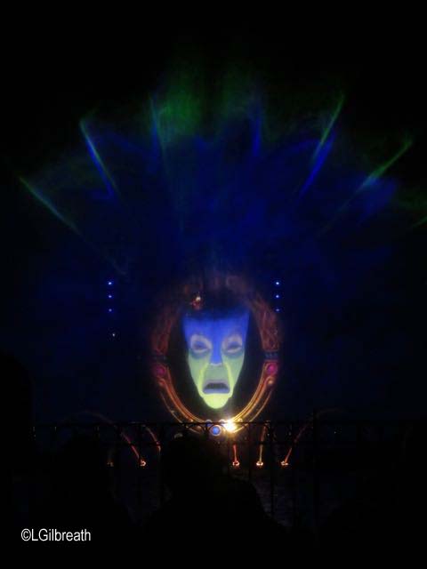 Fantasmic Magic Mirror