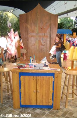 Face Painting/Hair Braiding station