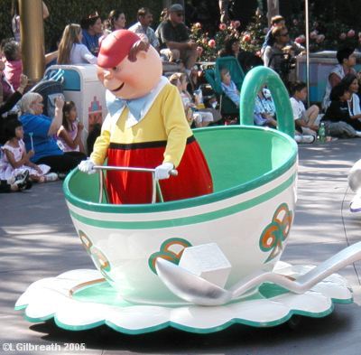 TweedleDee in Teacup