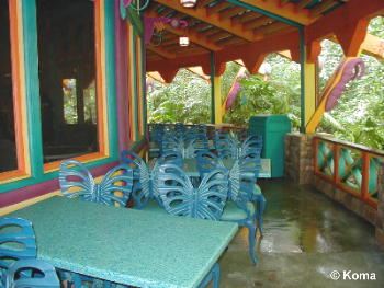 AK AP Lounge Porch