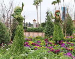 Anna and Elsa Epcot Flower and Garden Festival