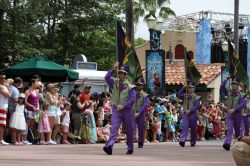 Frozen Summer Fun Royal Welcome Parade