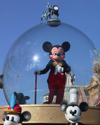 Mickey Mouse in Share a Dream Come True